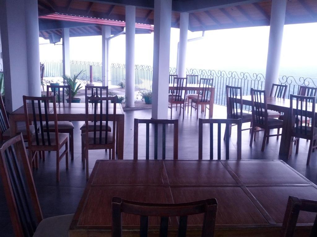 Kandy Panorama Resort ภายนอก รูปภาพ