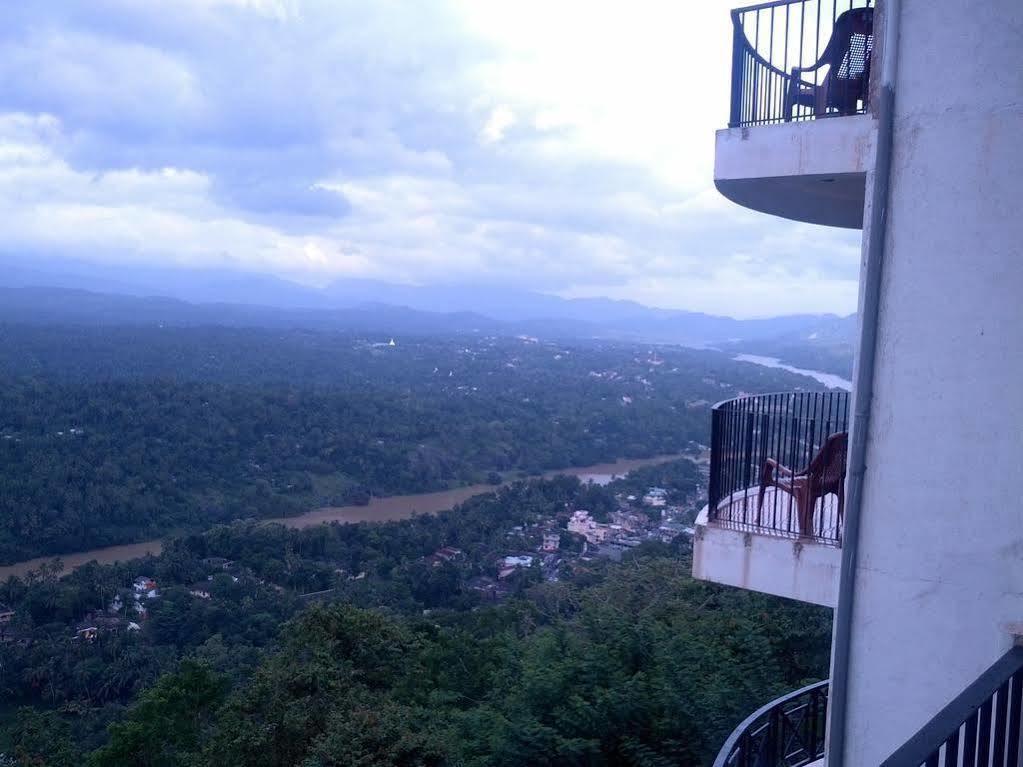 Kandy Panorama Resort ภายนอก รูปภาพ